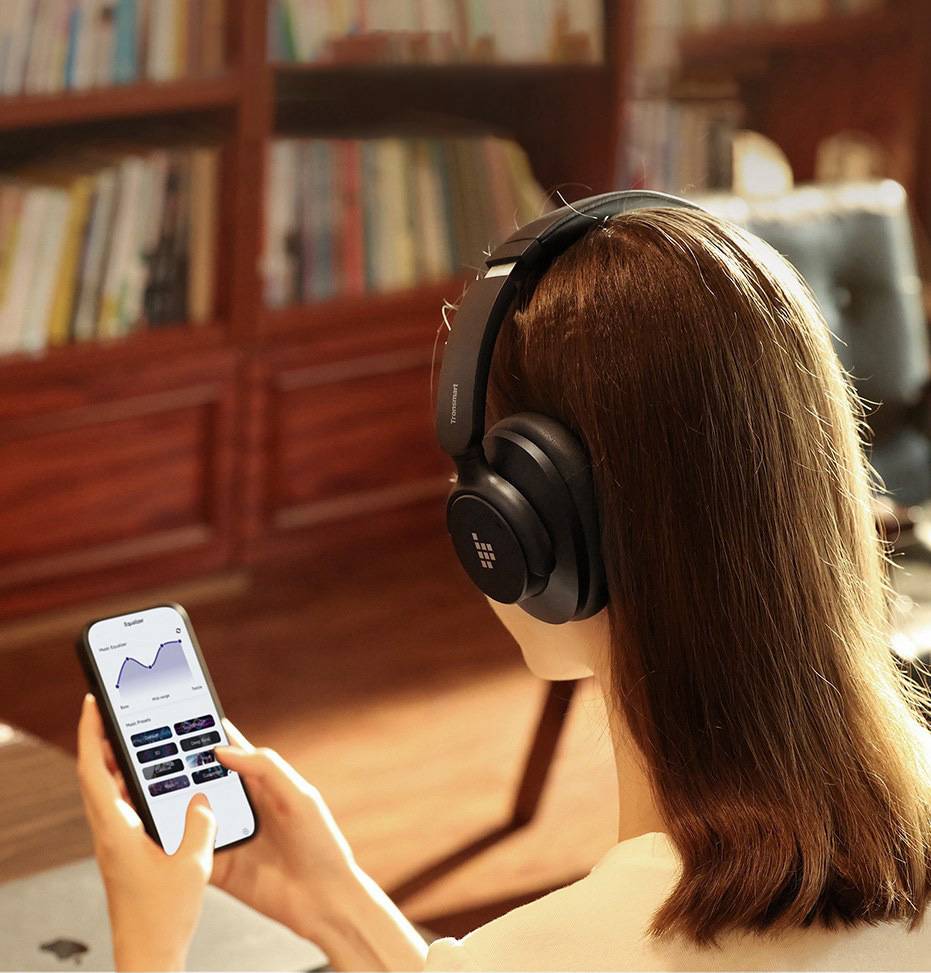 Tronsmart SOUNFII Q20S Hybrid ANC Headphones, Bluetooth 5.3, Hybrid Active Noise Cancellation, 60 Hours Playtime, Hi-Res Audio, 90° Swiveling Earpads, Pair with 2 Devices, Tronsmart App Control - Black