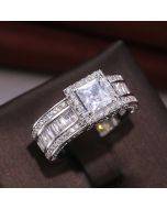 Diamond square ring European and American fashion female engagement proposal diamond ring