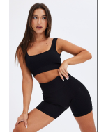 Seamless Activewear: Stylish Black Crop Tank Top for Women