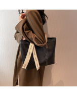 Hundreds of fashion handbag large capacity bag 2023 new popular shoulder big bag solid color Tote bag leisure women's bag